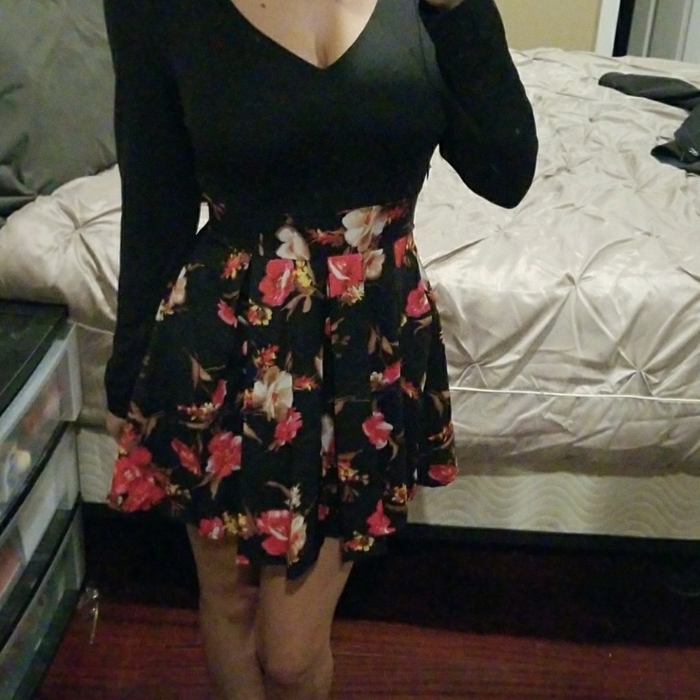 Short dress
